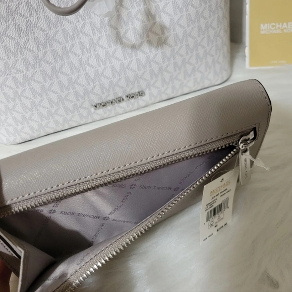 ❌️SOLD ❌️ - Picture 7 of 12